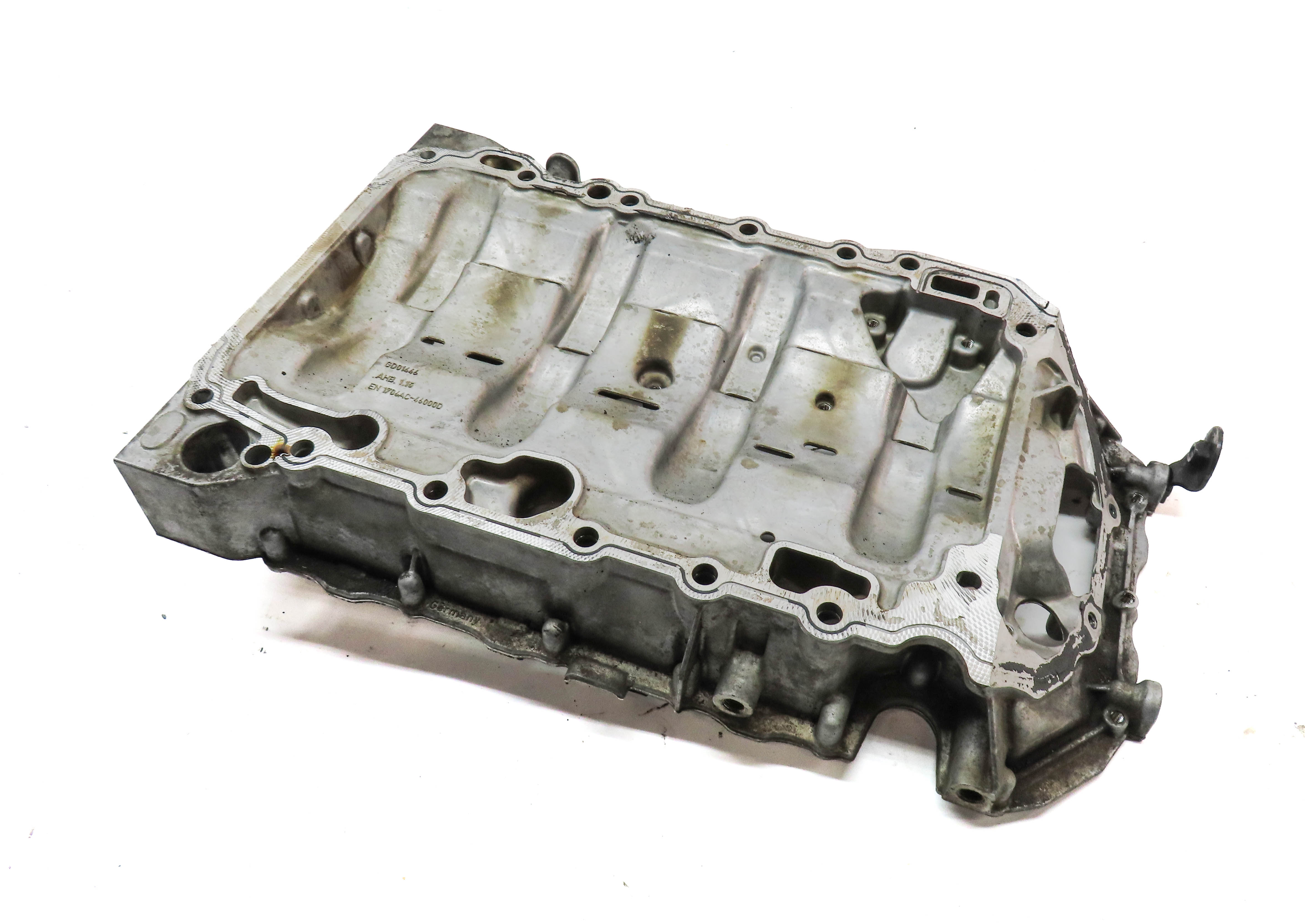 2009-2018 VW EOS TIGUAN AUDI Q3 (8U) 2.0L TURBO ENGINE UPPER OIL PAN CRADLE — exact item pictured